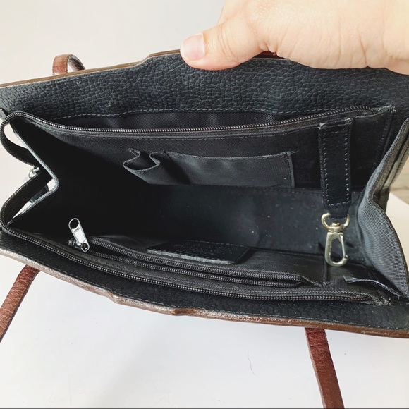 Vintage Brighton Pebbled Leather Purse – Compact & Loaded with Charm - Picture 9 of 14